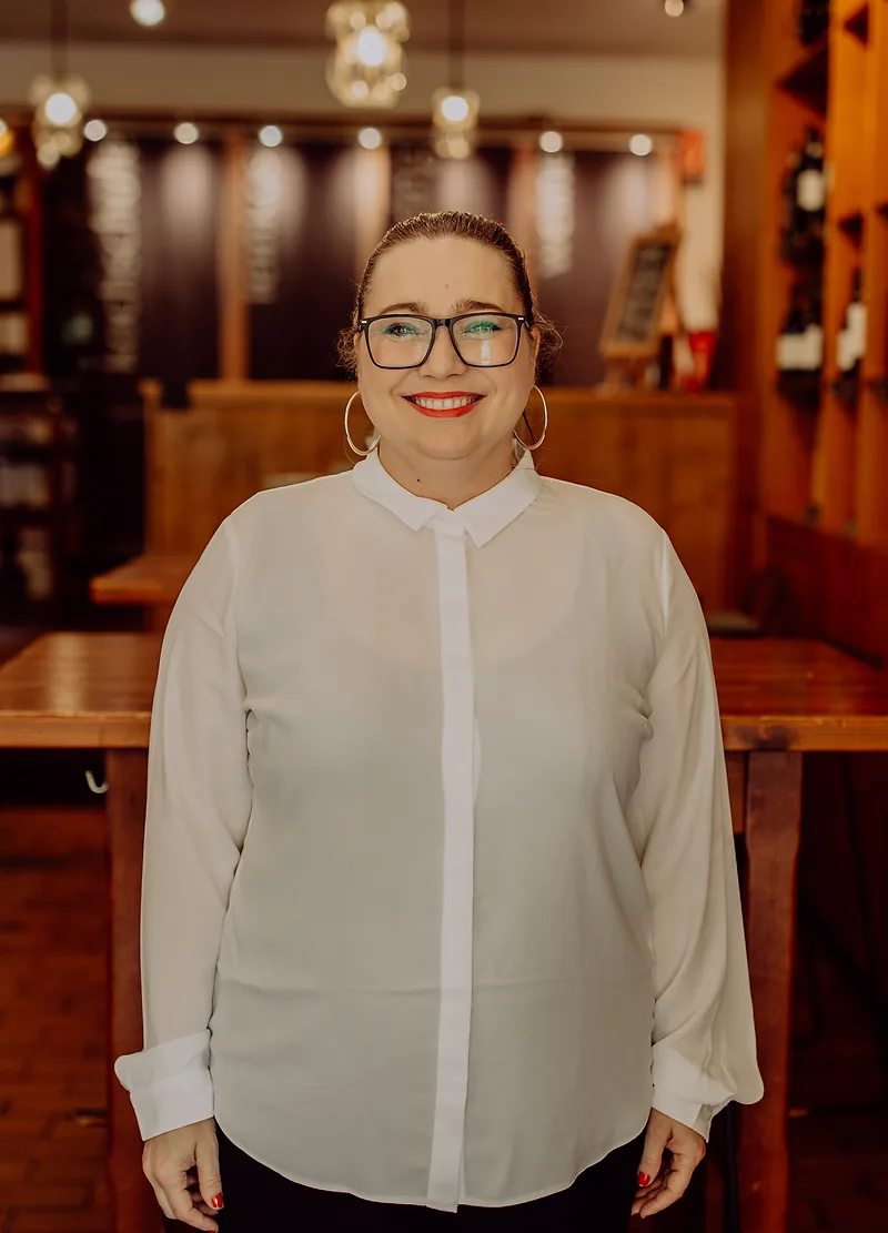 Jari Lazar, Service